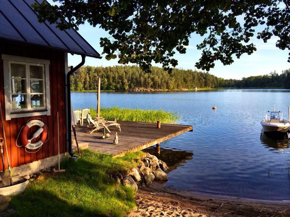 Sjoestuga Myttinge Värmdö Exteriér fotografie
